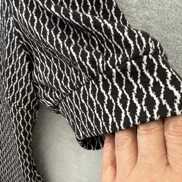 Tommy Hilfiger Puff Short Sleeve Swing Dress Pull On Black White Vneck Size 14 - Picture 11 of 16